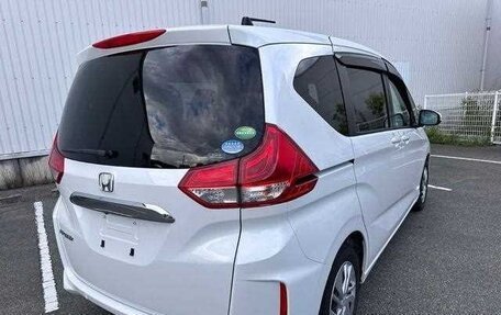 Honda Freed II, 2020 год, 1 350 000 рублей, 5 фотография