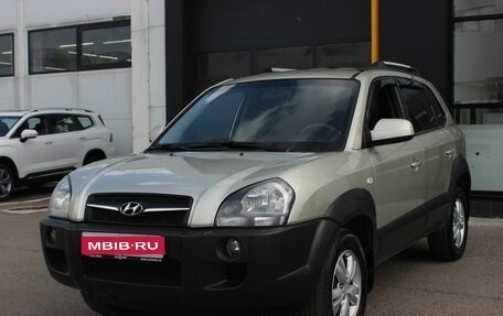 Hyundai Tucson III, 2008 год, 999 000 рублей, 1 фотография