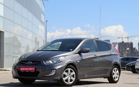 Hyundai Solaris II рестайлинг, 2012 год, 799 000 рублей, 1 фотография