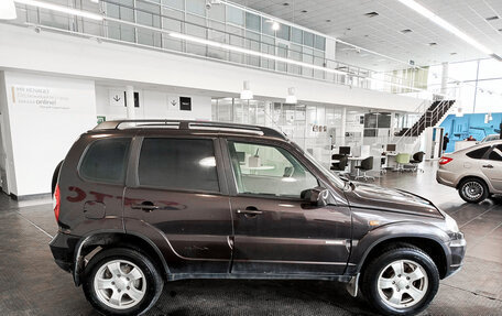 Chevrolet Niva I рестайлинг, 2011 год, 411 000 рублей, 4 фотография