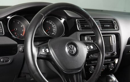 Volkswagen Jetta VI, 2017 год, 1 529 000 рублей, 12 фотография