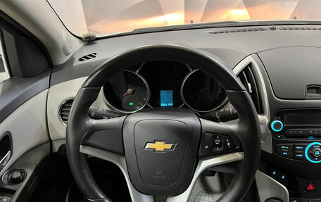 Chevrolet Cruze II, 2013 год, 921 600 рублей, 24 фотография