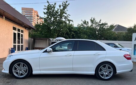 Mercedes-Benz E-Класс, 2013 год, 1 690 000 рублей, 4 фотография