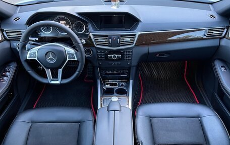 Mercedes-Benz E-Класс, 2013 год, 1 690 000 рублей, 25 фотография