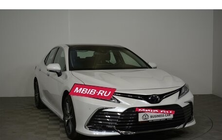 Toyota Camry, 2023 год, 5 299 000 рублей, 3 фотография