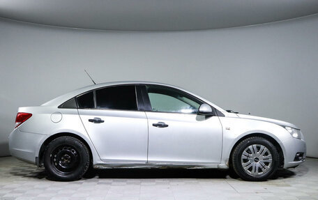 Chevrolet Cruze II, 2010 год, 450 000 рублей, 4 фотография