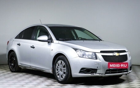 Chevrolet Cruze II, 2010 год, 450 000 рублей, 3 фотография