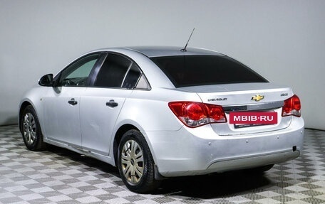Chevrolet Cruze II, 2010 год, 450 000 рублей, 7 фотография