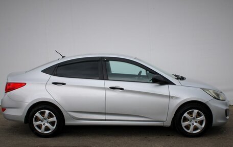 Hyundai Solaris II рестайлинг, 2012 год, 745 000 рублей, 8 фотография