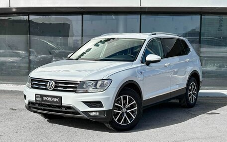 Volkswagen Tiguan II, 2018 год, 2 306 000 рублей, 1 фотография