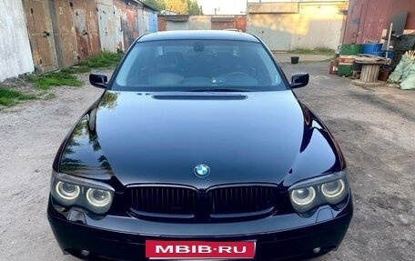 BMW 7 серия, 2003 год, 1 050 000 рублей, 2 фотография