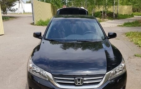 Honda Accord IX рестайлинг, 2013 год, 1 950 000 рублей, 5 фотография