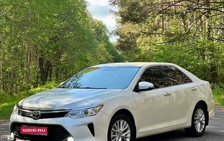 Toyota Camry, 2016 год, 2 350 000 рублей, 1 фотография