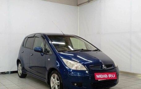 Mitsubishi Colt VI рестайлинг, 2003 год, 487 000 рублей, 3 фотография