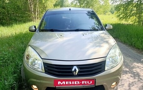 Renault Sandero I, 2012 год, 725 000 рублей, 4 фотография