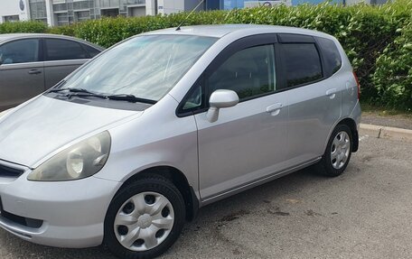 Honda Fit III, 2001 год, 520 000 рублей, 1 фотография