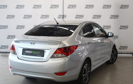 Hyundai Solaris II рестайлинг, 2011 год, 680 000 рублей, 5 фотография