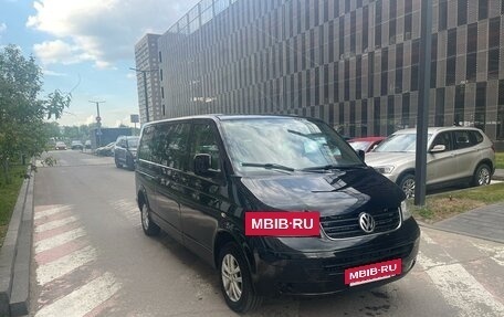 Volkswagen Caravelle T5, 2009 год, 1 590 000 рублей, 2 фотография