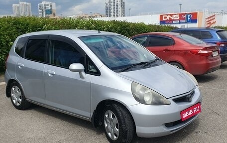 Honda Fit III, 2001 год, 520 000 рублей, 3 фотография