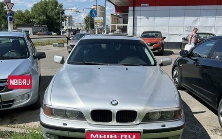 BMW 5 серия, 1999 год, 525 000 рублей, 1 фотография