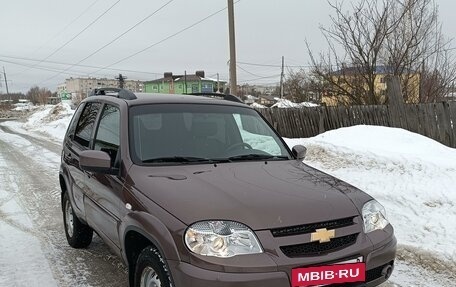 Chevrolet Niva I рестайлинг, 2017 год, 1 150 000 рублей, 3 фотография