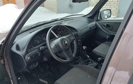 Chevrolet Niva I рестайлинг, 2017 год, 1 150 000 рублей, 9 фотография