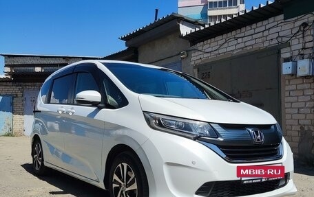 Honda Freed II, 2018 год, 1 650 000 рублей, 2 фотография