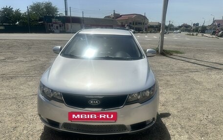 KIA Cerato III, 2011 год, 800 000 рублей, 3 фотография