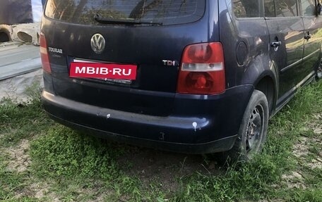 Volkswagen Touran III, 2003 год, 180 000 рублей, 3 фотография