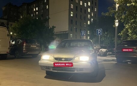 Hyundai Sonata III рестайлинг, 1995 год, 160 000 рублей, 1 фотография