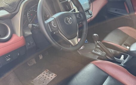 Toyota RAV4, 2013 год, 2 500 000 рублей, 6 фотография