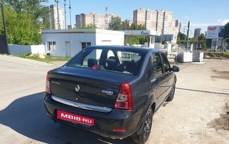 Renault Logan I, 2010 год, 700 000 рублей, 3 фотография