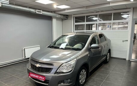 Chevrolet Cobalt II, 2013 год, 875 000 рублей, 1 фотография