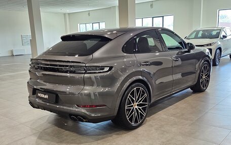 Porsche Cayenne III, 2023 год, 18 550 000 рублей, 2 фотография