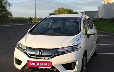 Honda Fit III, 2014 год, 1 300 000 рублей, 2 фотография