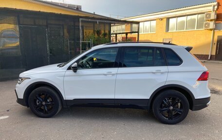 Volkswagen Tiguan II, 2021 год, 4 000 000 рублей, 4 фотография