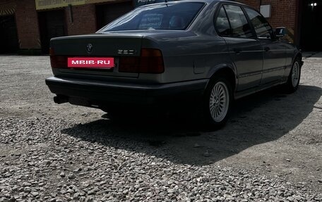 BMW 5 серия, 1991 год, 849 987 рублей, 3 фотография
