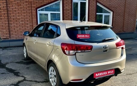 KIA Rio III рестайлинг, 2015 год, 1 050 000 рублей, 5 фотография