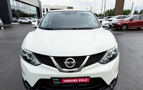 Nissan Qashqai, 2016 год, 1 799 000 рублей, 2 фотография