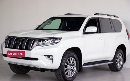 Toyota Land Cruiser Prado 150 рестайлинг 2, 2020 год, 7 399 900 рублей, 2 фотография