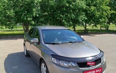 KIA Cerato III, 2010 год, 950 000 рублей, 2 фотография