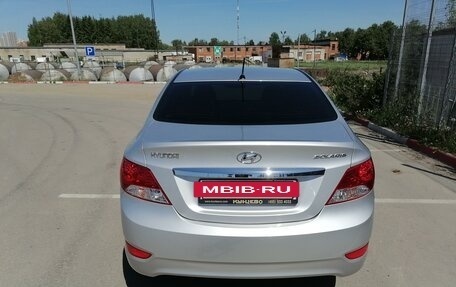 Hyundai Solaris II рестайлинг, 2013 год, 1 200 000 рублей, 3 фотография