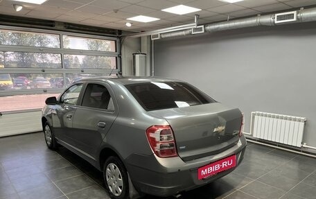Chevrolet Cobalt II, 2013 год, 875 000 рублей, 4 фотография