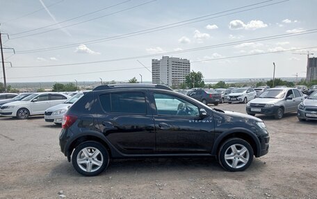 Renault Sandero II рестайлинг, 2017 год, 999 000 рублей, 6 фотография