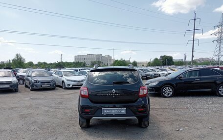 Renault Sandero II рестайлинг, 2017 год, 999 000 рублей, 4 фотография