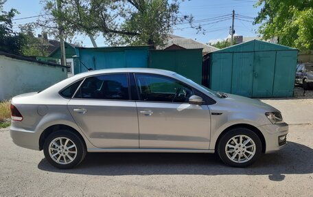 Volkswagen Polo VI (EU Market), 2018 год, 1 590 000 рублей, 3 фотография