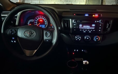 Toyota RAV4, 2012 год, 1 900 000 рублей, 8 фотография