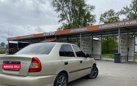 Hyundai Accent II, 2004 год, 280 000 рублей, 3 фотография