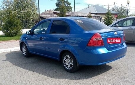 Chevrolet Aveo III, 2010 год, 525 000 рублей, 2 фотография