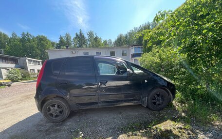 Mitsubishi Colt VI рестайлинг, 2005 год, 450 000 рублей, 2 фотография